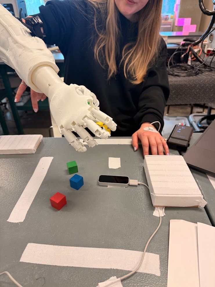 Box and Block Test with a bypass prosthesis